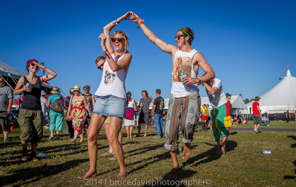 Blues Fest Byron Bay - Nobody is immune to the dance!