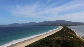 top places to go tasmania bruny island