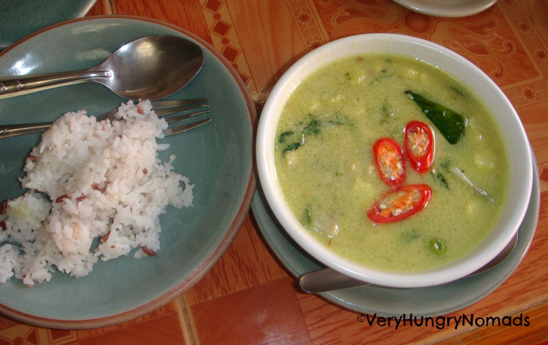 thai dishes green curry